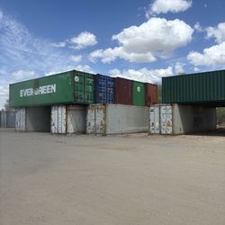 Shipping containers/conex boxes 10ft, 20ft and 40ft