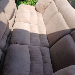 SALA RRECLINABLE  MUYBUENAS CONDICIONES 