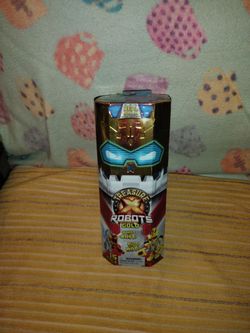 Treasure X Robots Gold 6 Robots To Discover, Ages 5+, Styles May Vary