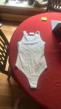1 piece womens sloothez by Aerie reg orice $50.