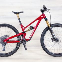 YT Jeffsy Core 4 29, Size - Small, Carbon full suspension mountain bike
