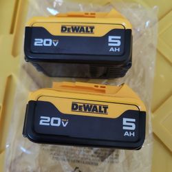 DEWALT 20VMAX  5.0AH BATTERIES NEW 