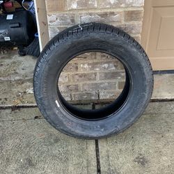 Nanking Cross Sport Tire
