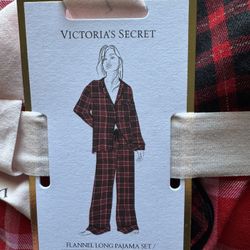 Flannel long  Christmas pajama set size L/G . Victoria secret. New with tags