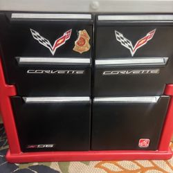 Drawer For The Kids Closing 