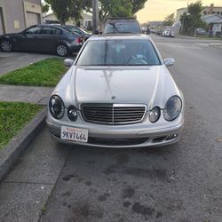 2005 Mercedes-Benz E-Class