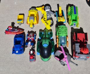 Mix of PJ masks and Paw Patrol vehicles