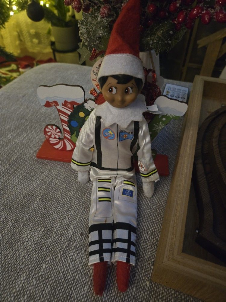 The Elf on the Shelf Boy Scout Elf (Brown Eyed), Clausmonaut Astronaut