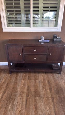 Free TV Stand