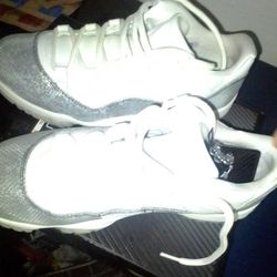 Jordan Retro Snake 11s 