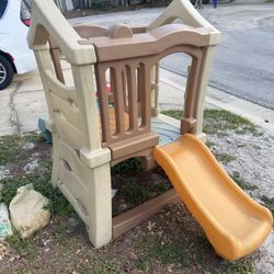 Kids Play House/ Playground/ Slides