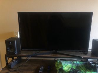 Samsung smart TV 5 series 40”