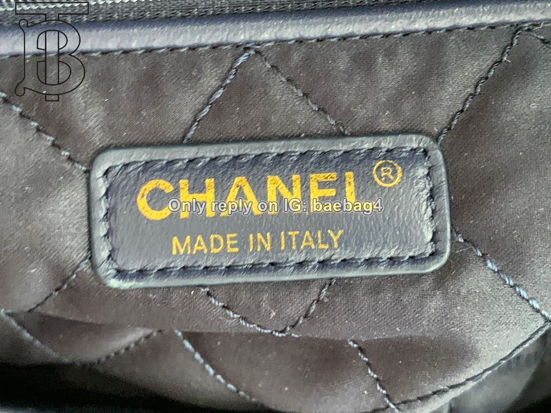 Chanel 22 Handbag 75 Available for Sale in Elmhurst, IL - OfferUp