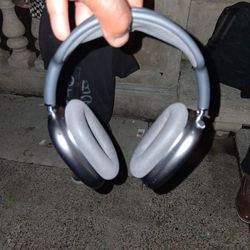Brand New Apple IPad Air Max Studios