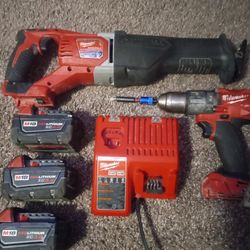 Milwaukee Power Tools, Battery Packs (×3) And Charger