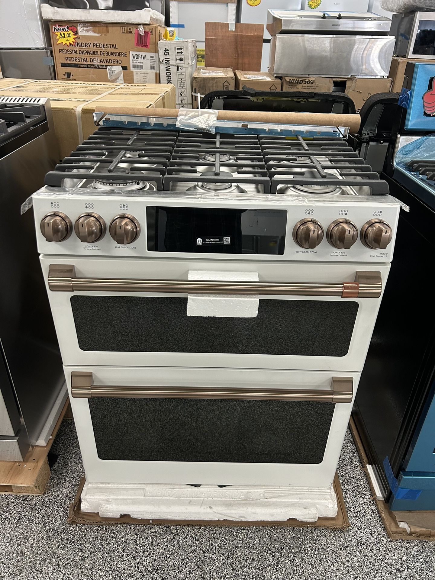 GE CAFE SLIDE IN GAS STOVE!!! Air Fryer!!! Double Oven!!! Convection Oven!!! MATTE WHITE COLOR BRAND NEW!!! 6 Burners With Grilled!!! Factory Warranty
