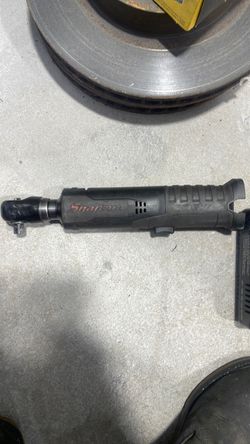 Snap on brushless electric ratchet