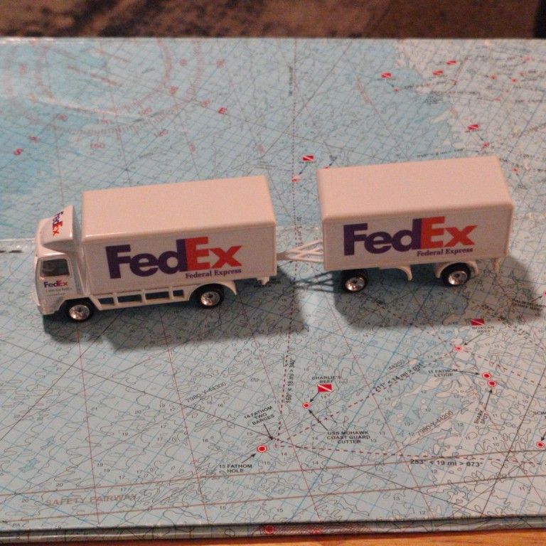 FedEx Semi Tractor Trailer