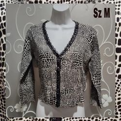 WOMENS CROPPED LEOPARD CARDIGAN SIZE M
