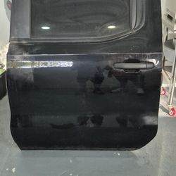 2022-25 GMC SIERRA 1500 LEFT REAR DOOR 