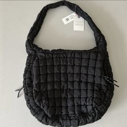 (NWT) Urban Fit By Urban Expressions Quilted Puffer Hobo Tote in Black