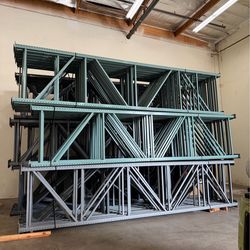 Pallet racking