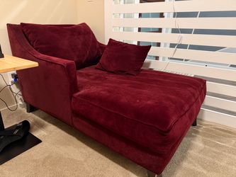 Red Velvet Chaise Lounge Chair