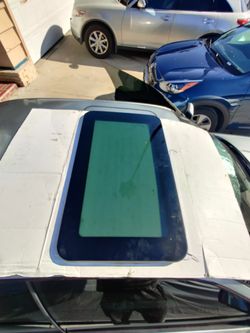 OEM BMW E39 5 Series Glass Sunroof Panel