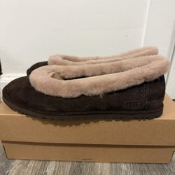 Women’s Size 6 - UGG ZORA BALLET  FLAT “DUSTED COCOA” 1178111 