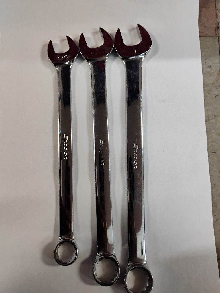 Three snap-on wrenches 13/16 -- 15/16 -- 1' 25A 30A 32A USA