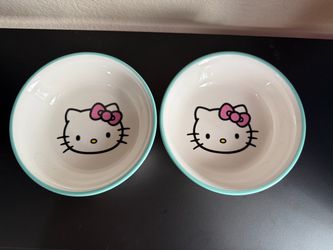 hello kitty Halloween bowls