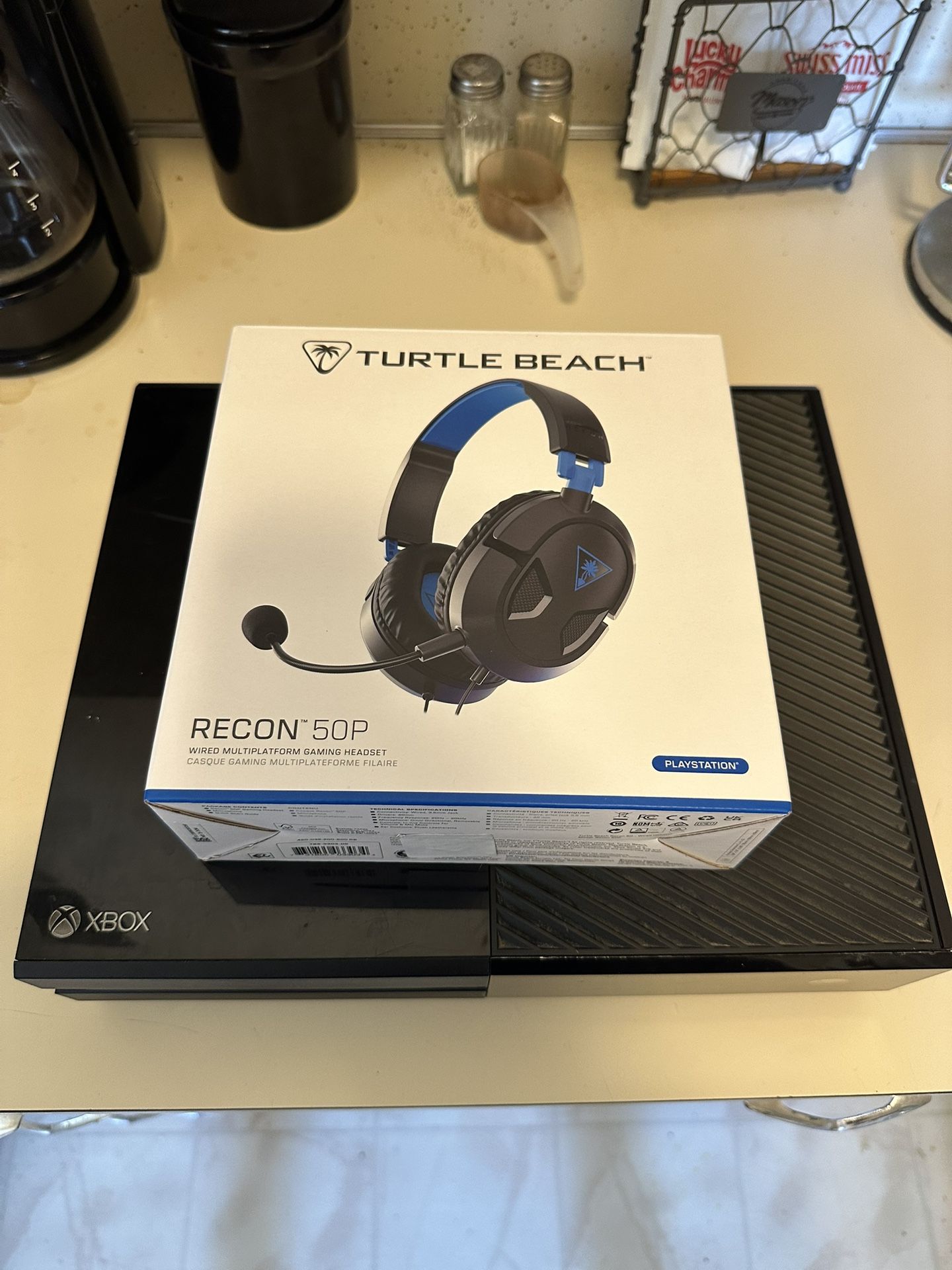 Xbox One and Headset