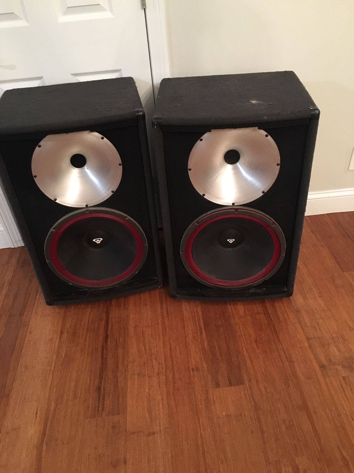 15 inches Cerwin Vega Speakers