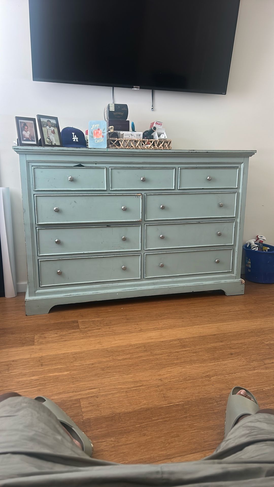 Dresser