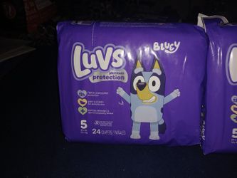 LUVS SIZE 5 DIAPERS 