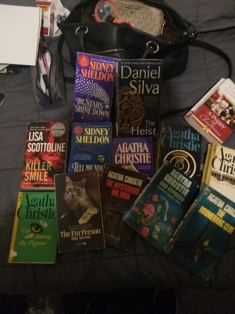 Agatha Christie And Sydney Sheldon 