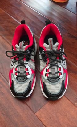 Heelys Wheeled Sneakers Size 7 Red Gray Black