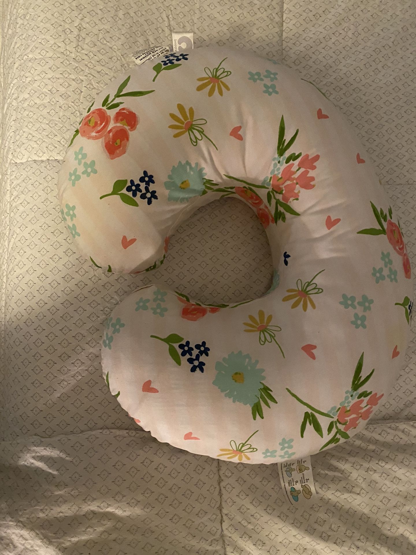 Baby boppy pillow
