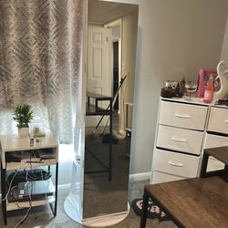 360 swirl jewelry storage cabinet