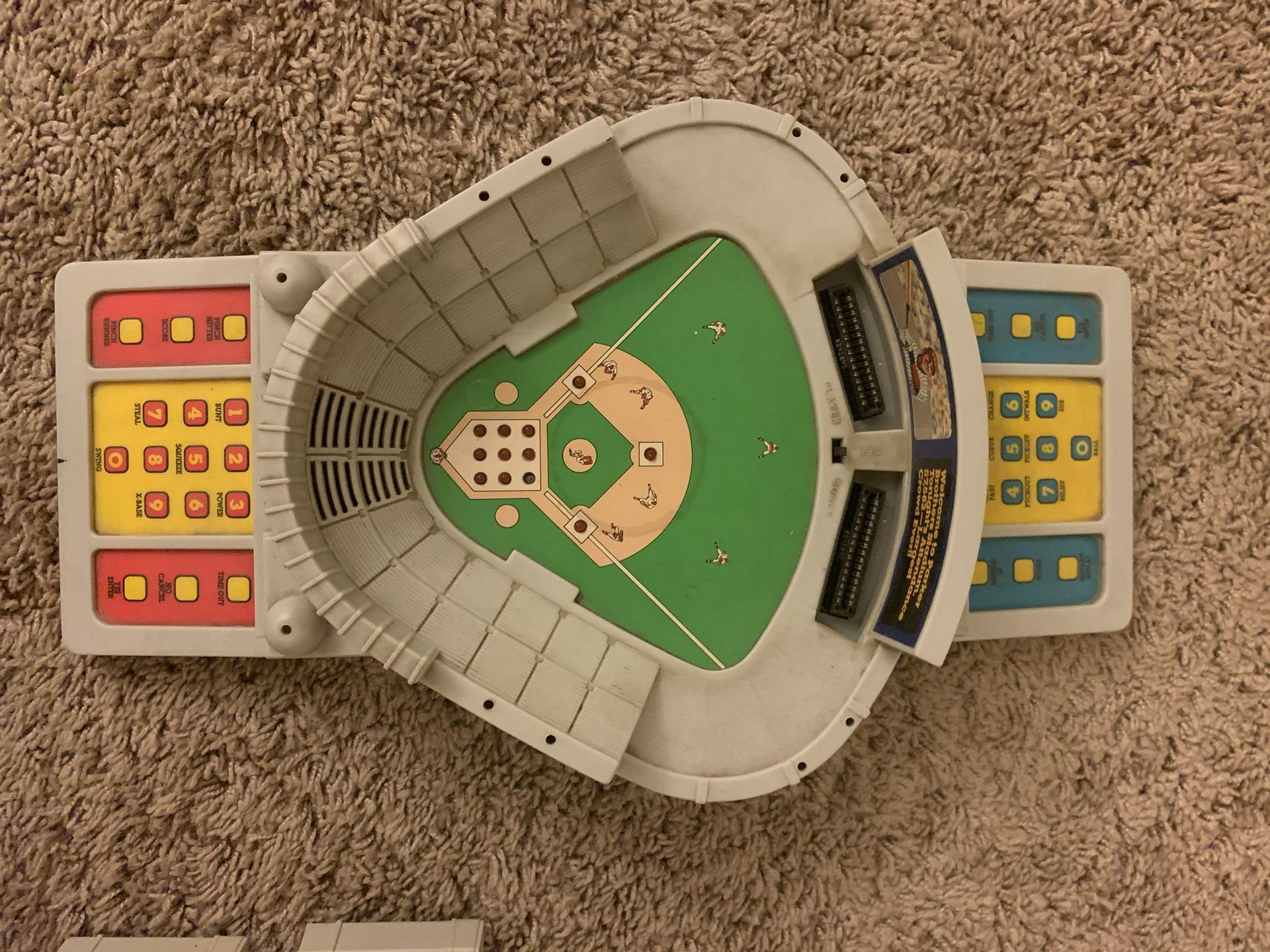 Vintage - Starting Lineup Talking Baseball Game