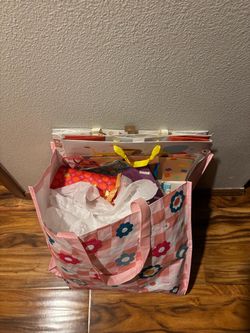 Gift bags and gift tissue