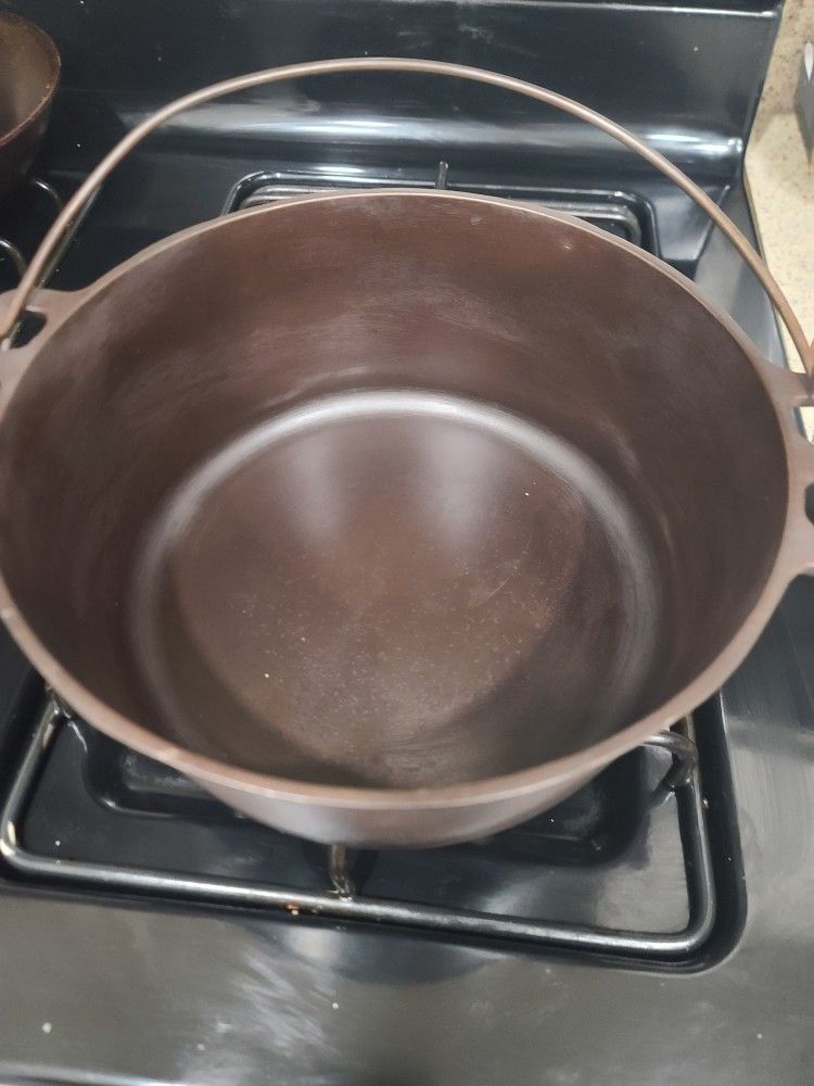 GRISWOLD #8 CAST IRON   Slant Logo Seasoned Flat 