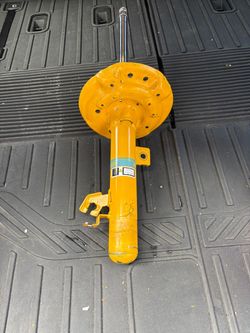 2014-2020 Nissan rogue Bilstein b6 shocks and struts