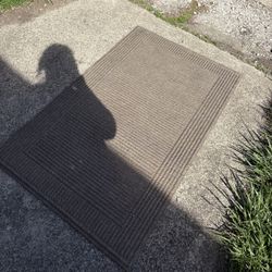 OUTDOOR RUG