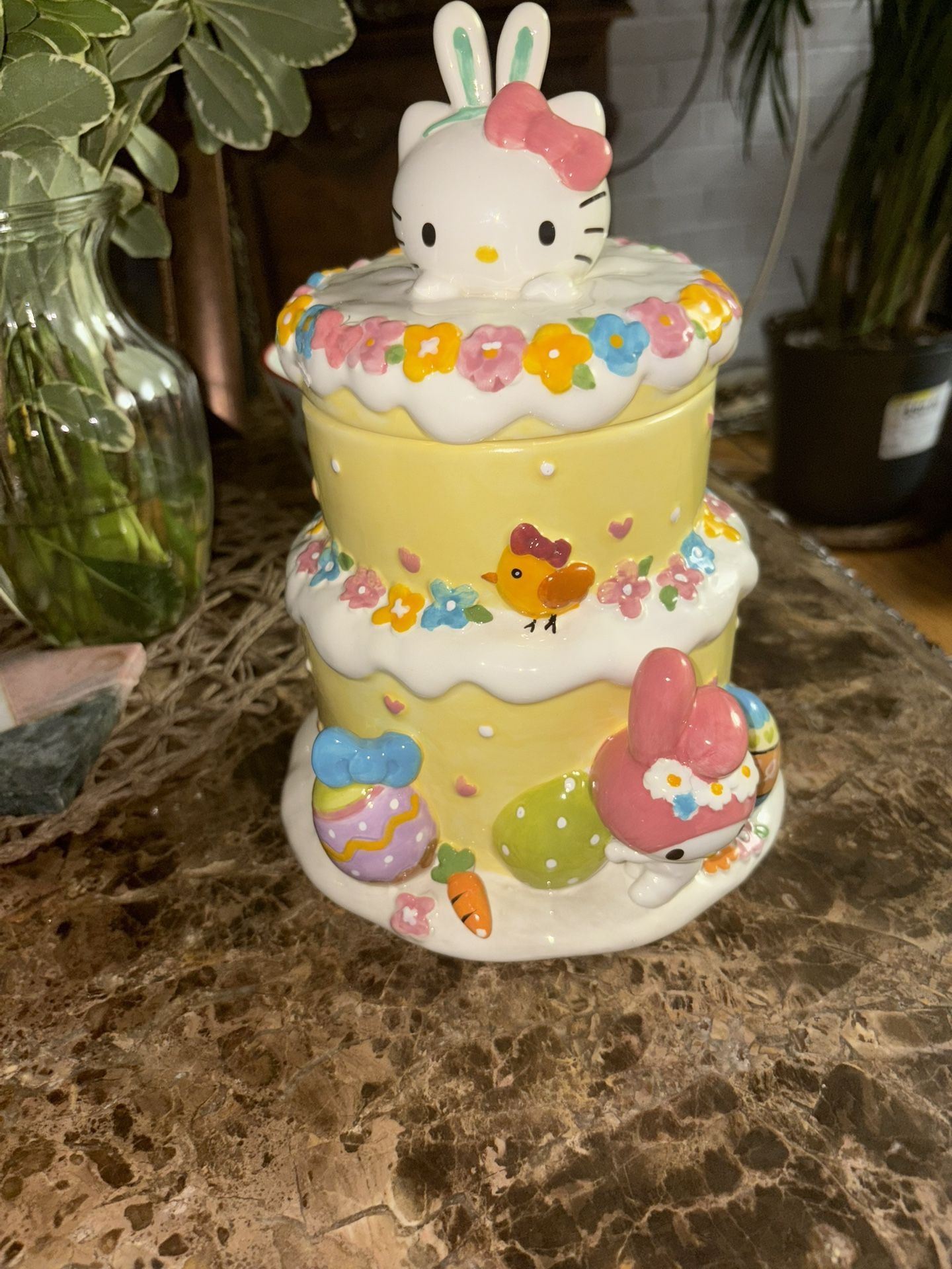 Hello Kitty ceramic