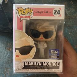 Funko Pop Marilyn Monroe With Glasses Number 24