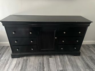 Black dresser