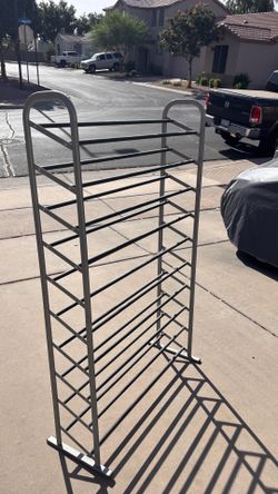 SHOE RACK