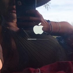 🍎🍎🍎🍎APPLE IPAD 9TH GEN 68GB🍎🍎🍎🍎