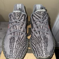 Yeezy boost 350 v2